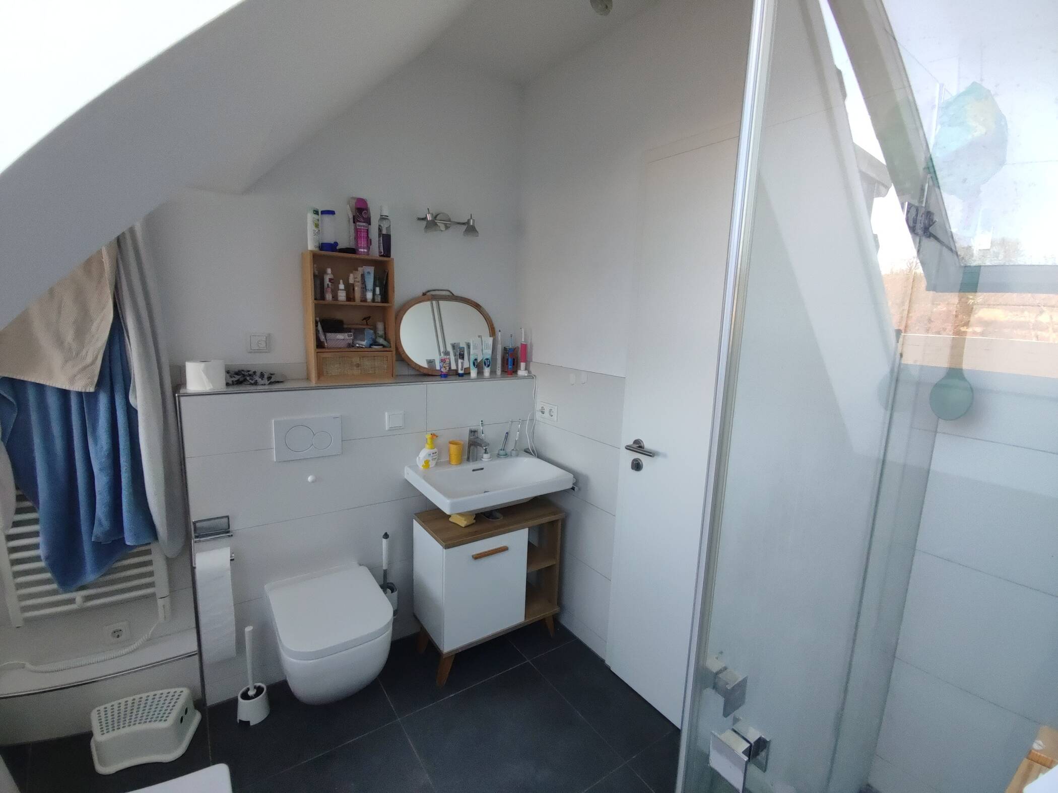 Helle 4-Zimmer-Wohnung mit 2 Balkonen – Würzburg – Vorschaubild 5