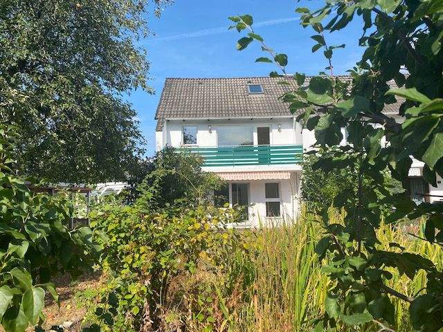 Henstedt-Rhen / DHH auf 500m² herrlichem Grundstück, 2 Bäder, Balkon, Doppelcarport etc. € 299.500,- – Henstedt-Ulzburg – Vorschaubild 2