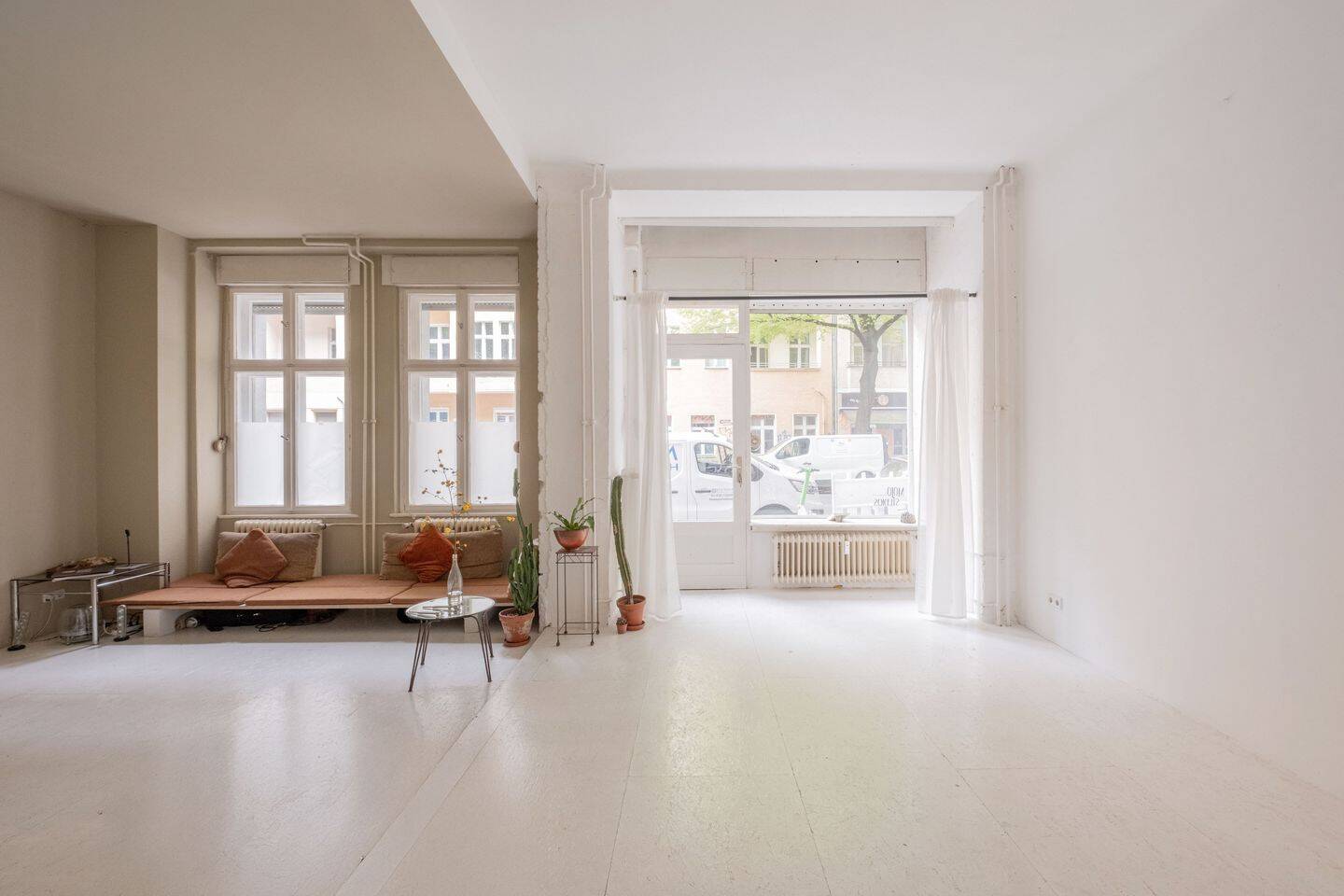 Authentisches Wohnatelier mit einer Gesamtfläche von ca. 112 m² zum Leben und Arbeiten im Donaukiez – Berlin – Vorschaubild 2