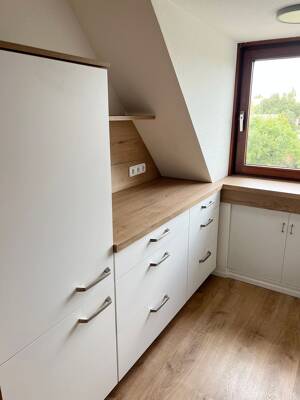Gemütliche 3 ZKB Wohnung mit Einbauküche in Kassel-Wilhelmshöhe - PKW-Stellplatz möglich – 34131 Kassel – Vorschaubild 4