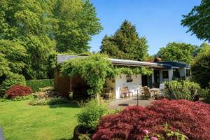 Wilhelmshofallee! Großzügiger Bungalow auf ca. 1500m² Grundstück mit Privatsphäre in brillanter Lage – 47800 Krefeld – Vorschaubild 4
