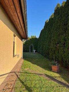 Neuwertiger Bungalow mit Einbauküche, Kamin und Garage – Zerbst/Anhalt – Vorschaubild 4