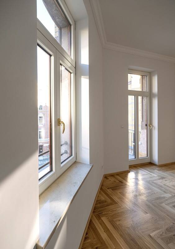 Sanierte 3-Zimmerwohnung mit Fußbodenheizung, Parkett, Balkon und Aufzug! – Chemnitz – Vorschaubild 8