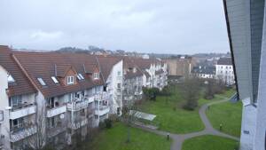 BEZUGSFREI ab 01.11.26: 4-Zi.-Maisonette (109m²) mit TG-Stellplatz & Balkon in Uni-Nähe! – 34127 Kassel – Vorschaubild 2