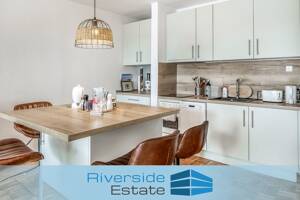 Modernisierte Wohnung inkl. Tiefgaragenstellplatz und Süd-Balkon - Radio Bremen