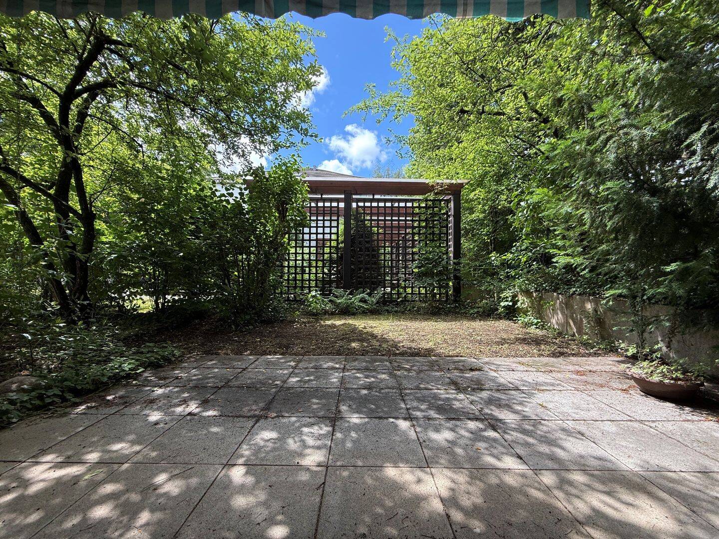 Freie 2-Zimmer-Gartenwohnung am Waldfriedhof in München-Untersendling