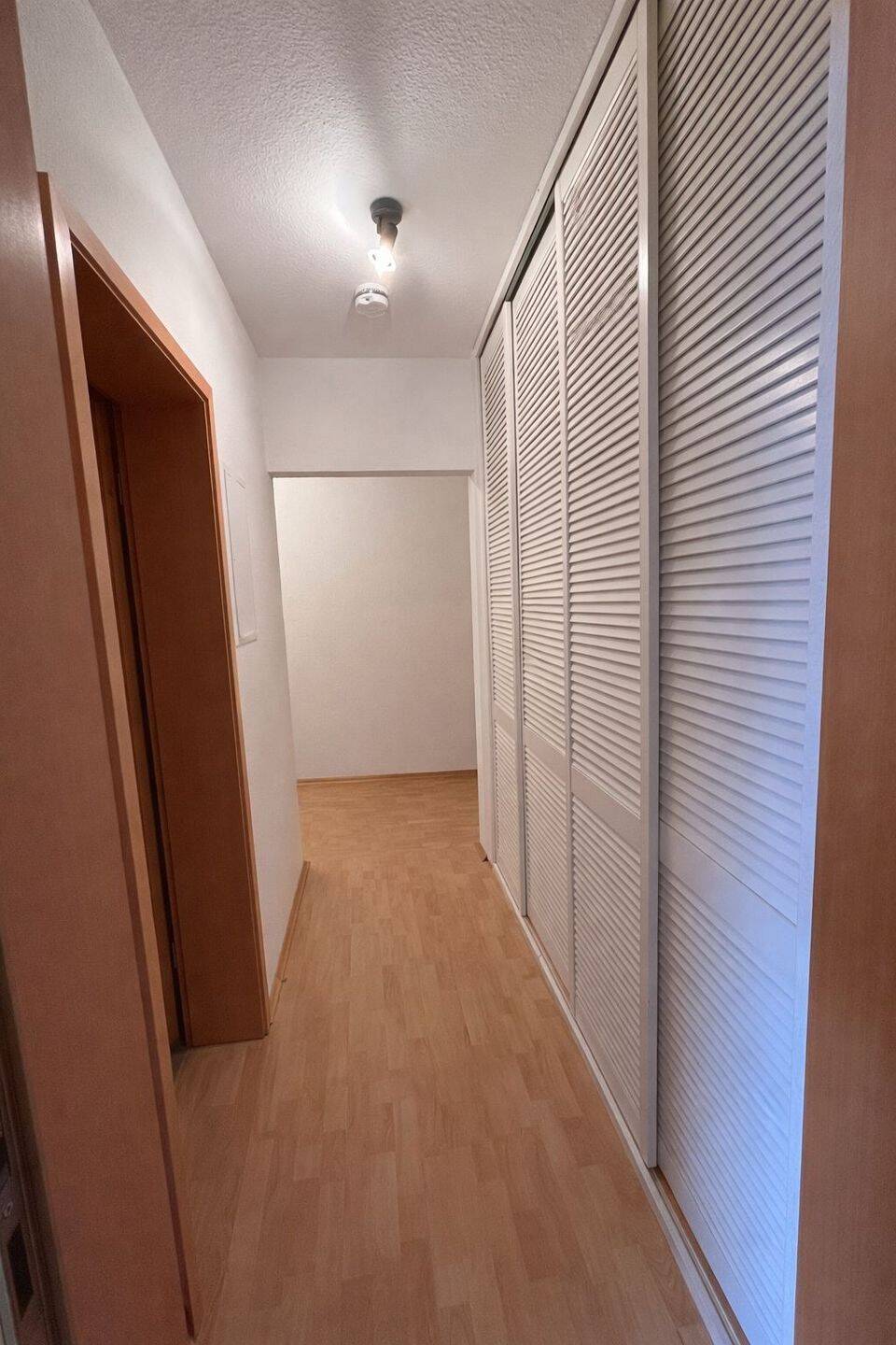 2-Zimmer-Wohnung mit Balkon im 2. Obergeschoss in Kassel - Kölnische Straße – Kassel – Vorschaubild 5