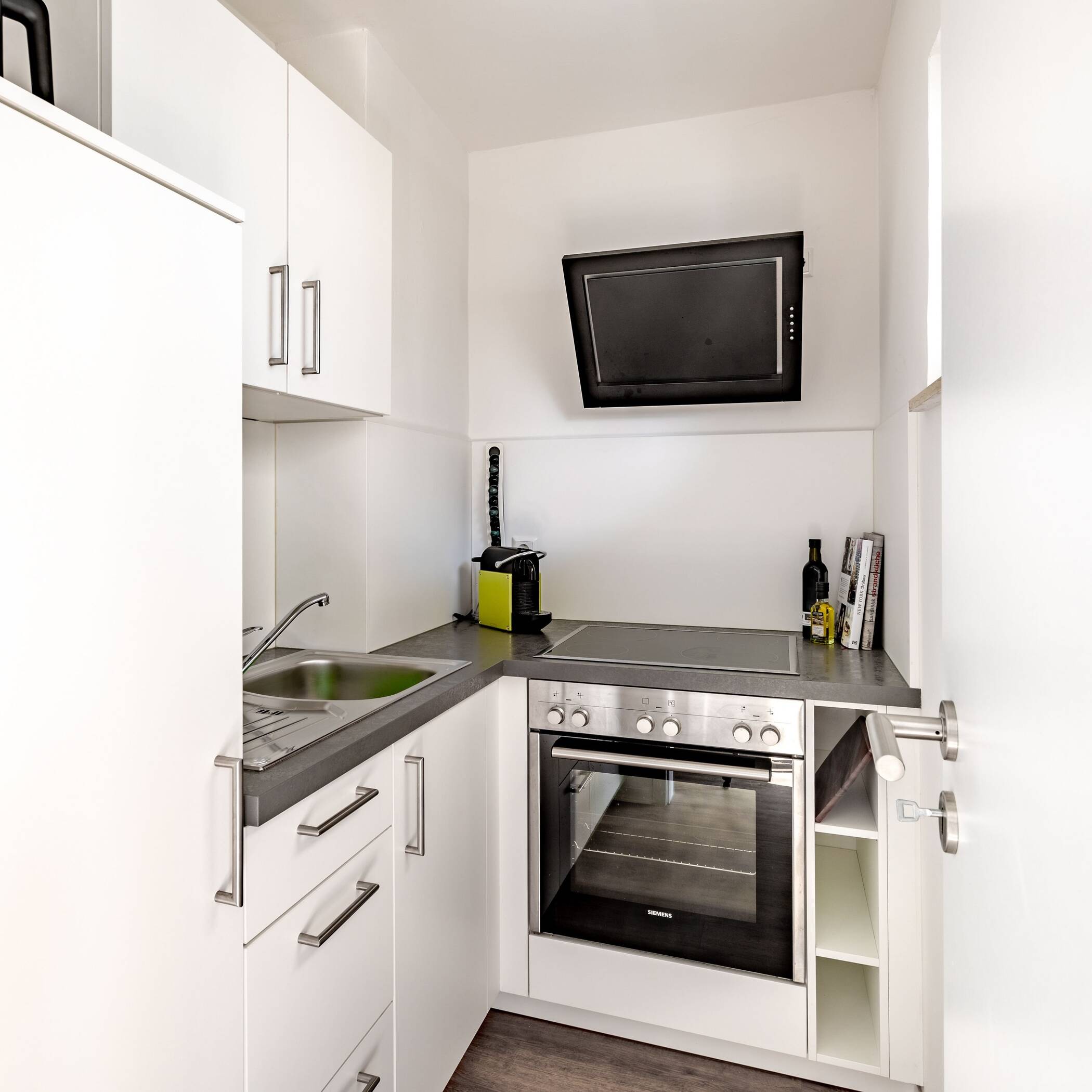 Stillvolles 2 - Zimmer Apartment gegenüber dem Cramer-Klett-Park – Nürnberg – Vorschaubild 5