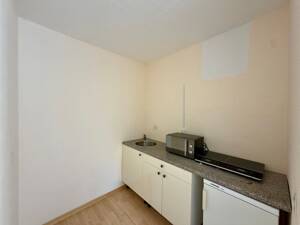 Leerstehende 1-Zimmer-Wohnung mit Südbalkon & Aufzug – 30559 Hannover – Vorschaubild 4