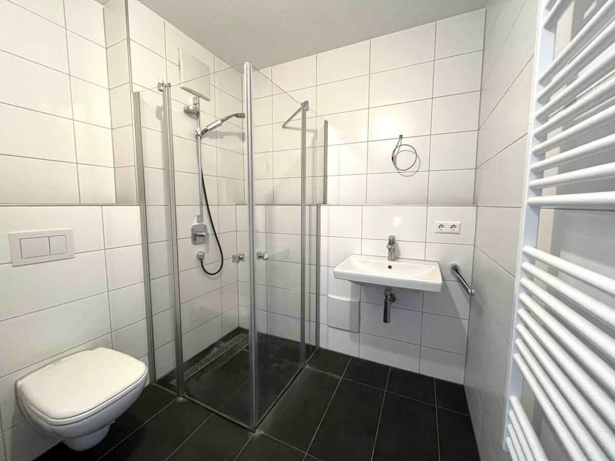 Frisch starten in Pfullingen - moderne 2-Zimmer-Wohnung in zentraler Lage! – Pfullingen – Vorschaubild 5