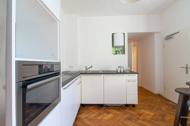 Wohnen an der Theresienstraße + Altstadt Ingolstadt + ca. 130 m² + 3 ZKB + Saniert! – Ingolstadt – Vorschaubild 3
