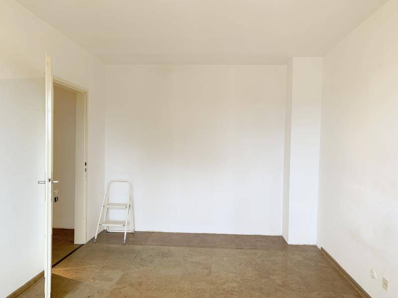FÜ-Eigenes Heim: Gut geschnittene 2-Zimmer-Wohnung (3.OG) – Fürth – Vorschaubild 2