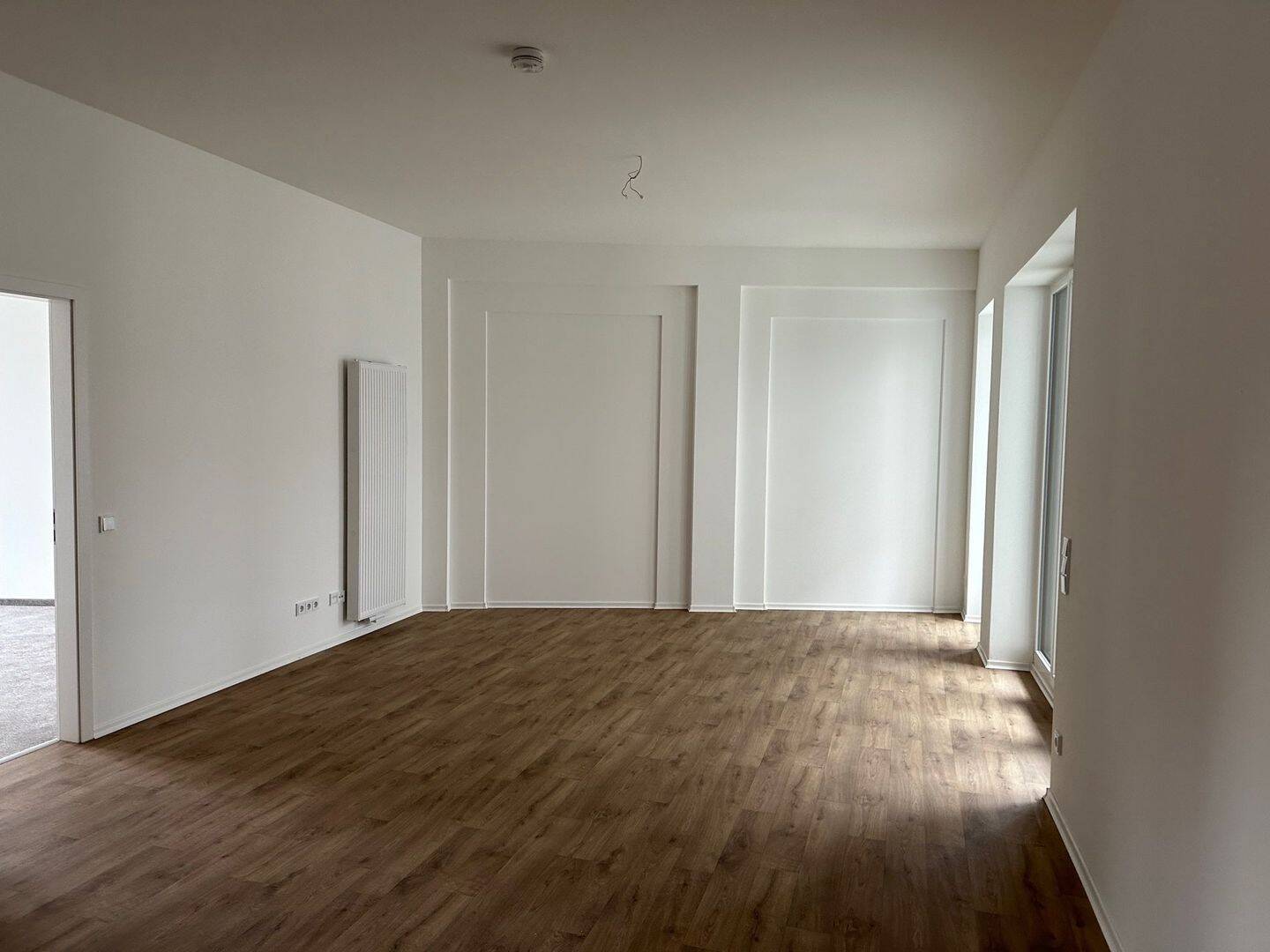566,- Euro Kaltmiete nach Zuschuss!!! Neuwertige 3-Zimmer-Wohnung im Zentrum von Sulzbach-Rosenberg – Sulzbach-Rosenberg – Vorschaubild 3