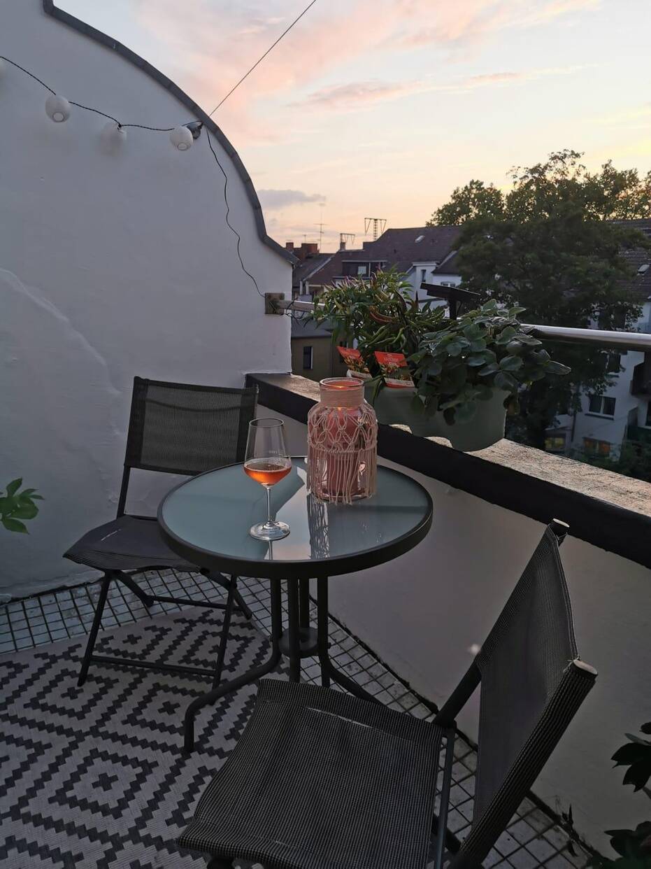 Schöne vollmöblierte 1-Zimmer-Wohnung im Studentenviertel Duisburg-Duissern – Duisburg – Vorschaubild 6