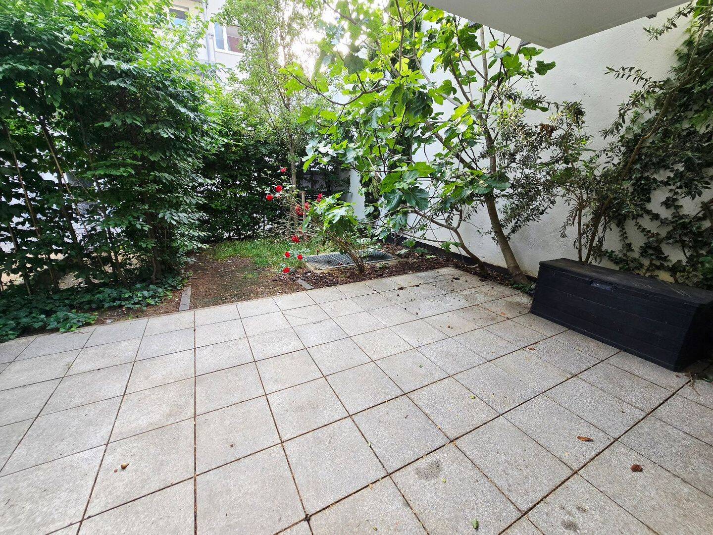 -- Tolle Lage -- Schöne 2 Zimmer Wohnung mit EBK und Terrasse/Gartenanteil in Nürnberg Gostenhof – Nürnberg – Vorschaubild 7