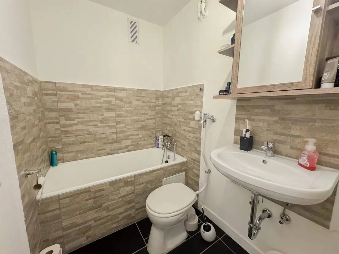 Gemütliche 1-Zimmer Wohnung mit Balkon! – Stuttgart – Vorschaubild 6