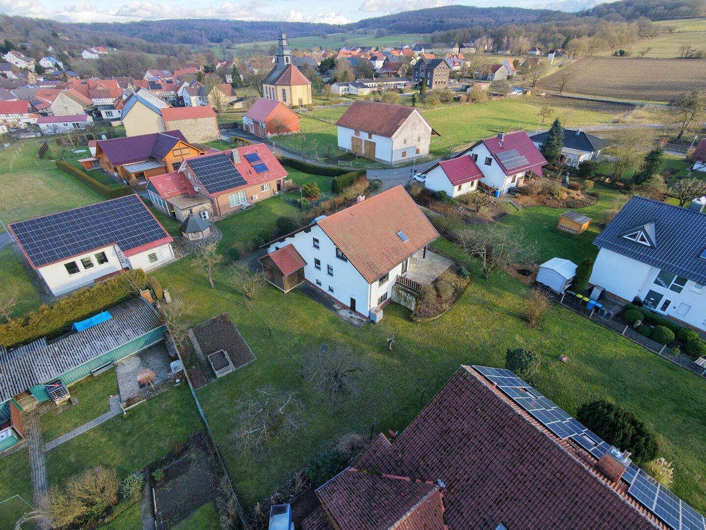 Familienfreundliches Einfamilienhaus sucht neue Eigentümer – Frielendorf – Vorschaubild 6