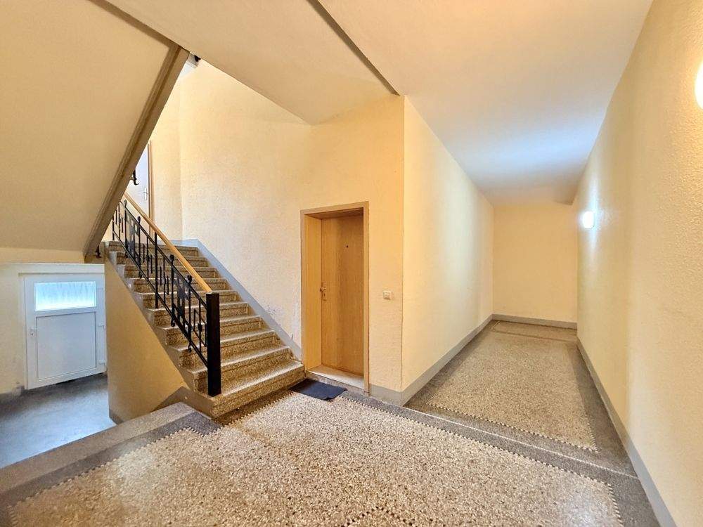 Schöne Dachgeschosswohnung zur Kapitalanlage in Chemnitz – Chemnitz – Vorschaubild 5