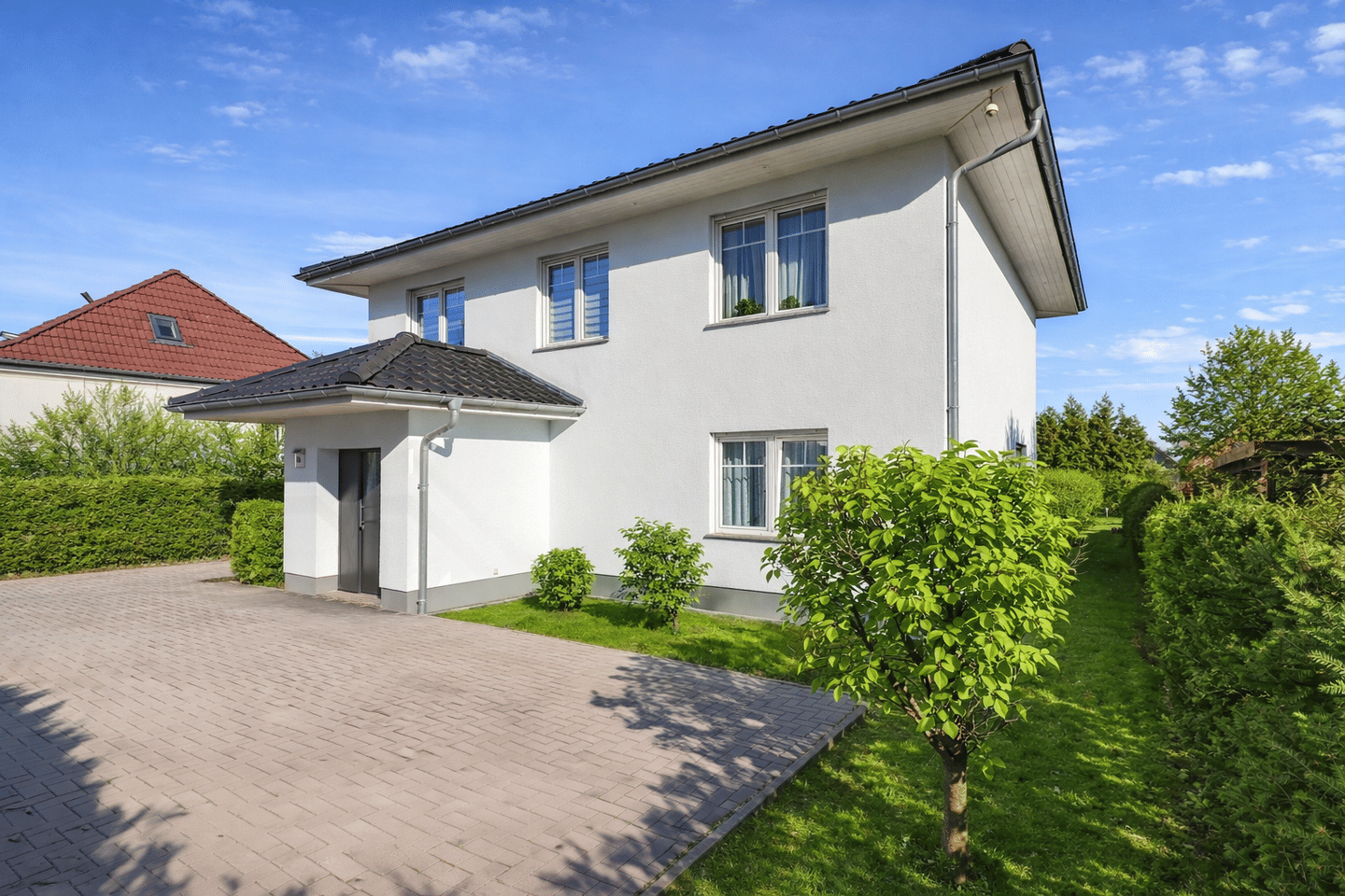 Architektenhaus in Biesdorf - 175 m² Wohnkomfort mit großem Garten, Kamin & Terrasse