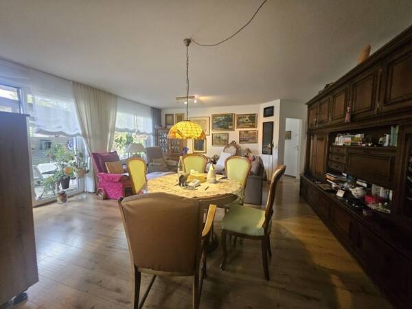 Erdgeschosswohnung in 67480 Edenkoben mit 94 m² kaufen