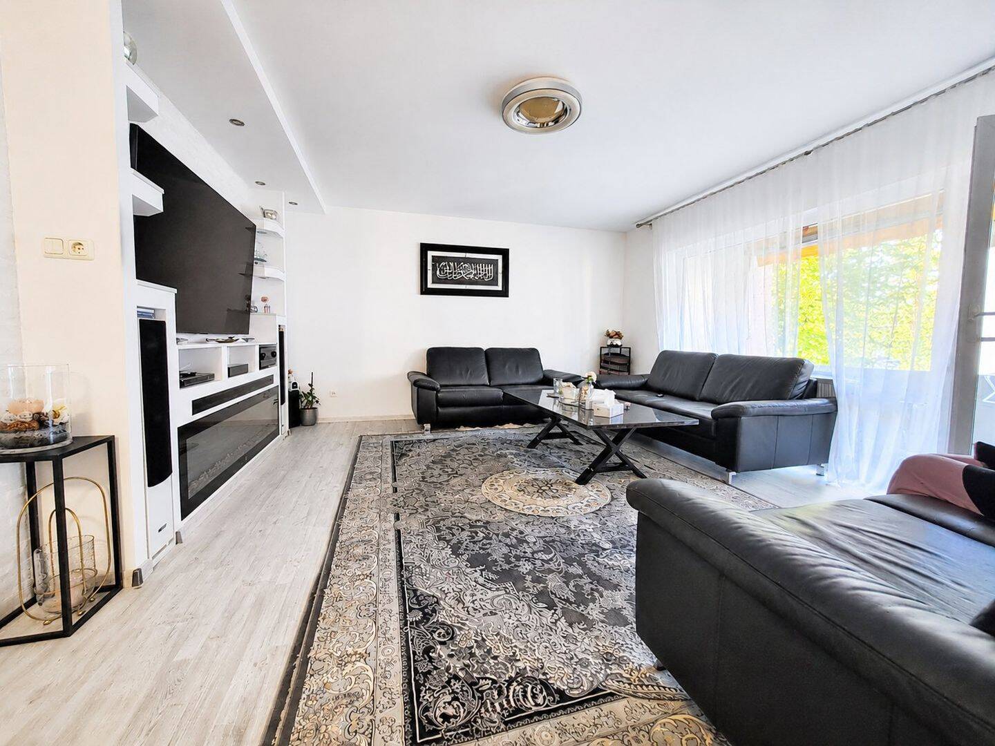 Gepflegtes Haus, helle Wohnung – Darmstadt – Vorschaubild 2
