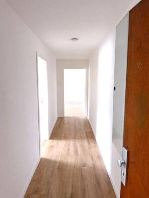 Frisch gemacht für Ihren Einzug / Freshly prepared for your move-in. – 44145 Dortmund – Vorschaubild 2