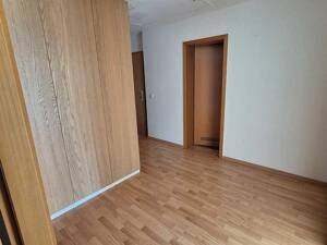 Schicke 3 Zimmer Wohnung im Dachgeschoss mit Balkon – 1159 Dresden – Vorschaubild 7