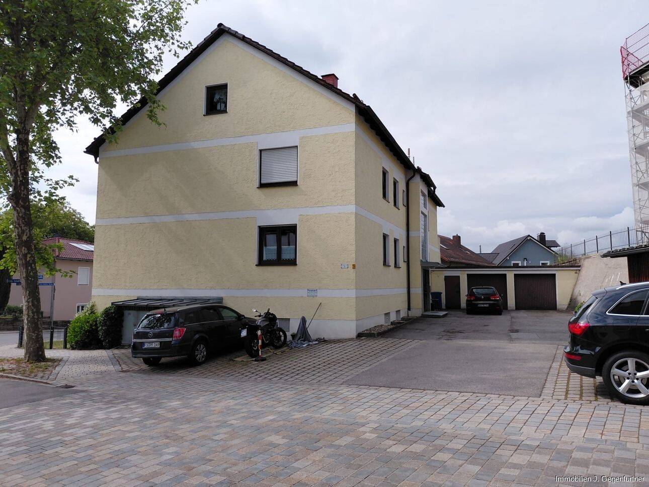 Sofort bezugsfrei! Gepflegte 3-Zimmer-Eigentumswohnung mit Balkon in zentraler Lage von Neuhausen – Offenberg – Vorschaubild 3