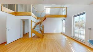 RE/MAX - Exklusive 2-Zimmer-DG-Galerie-Whg mit Terrasse in München! – 81377 München – Vorschaubild 2