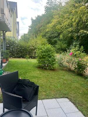 Moderne Zweizimmerwohnung mit zwei Terrassen, Gartenanteil und hochwertiger Ausstattung – 90431 Nürnberg – Vorschaubild 2
