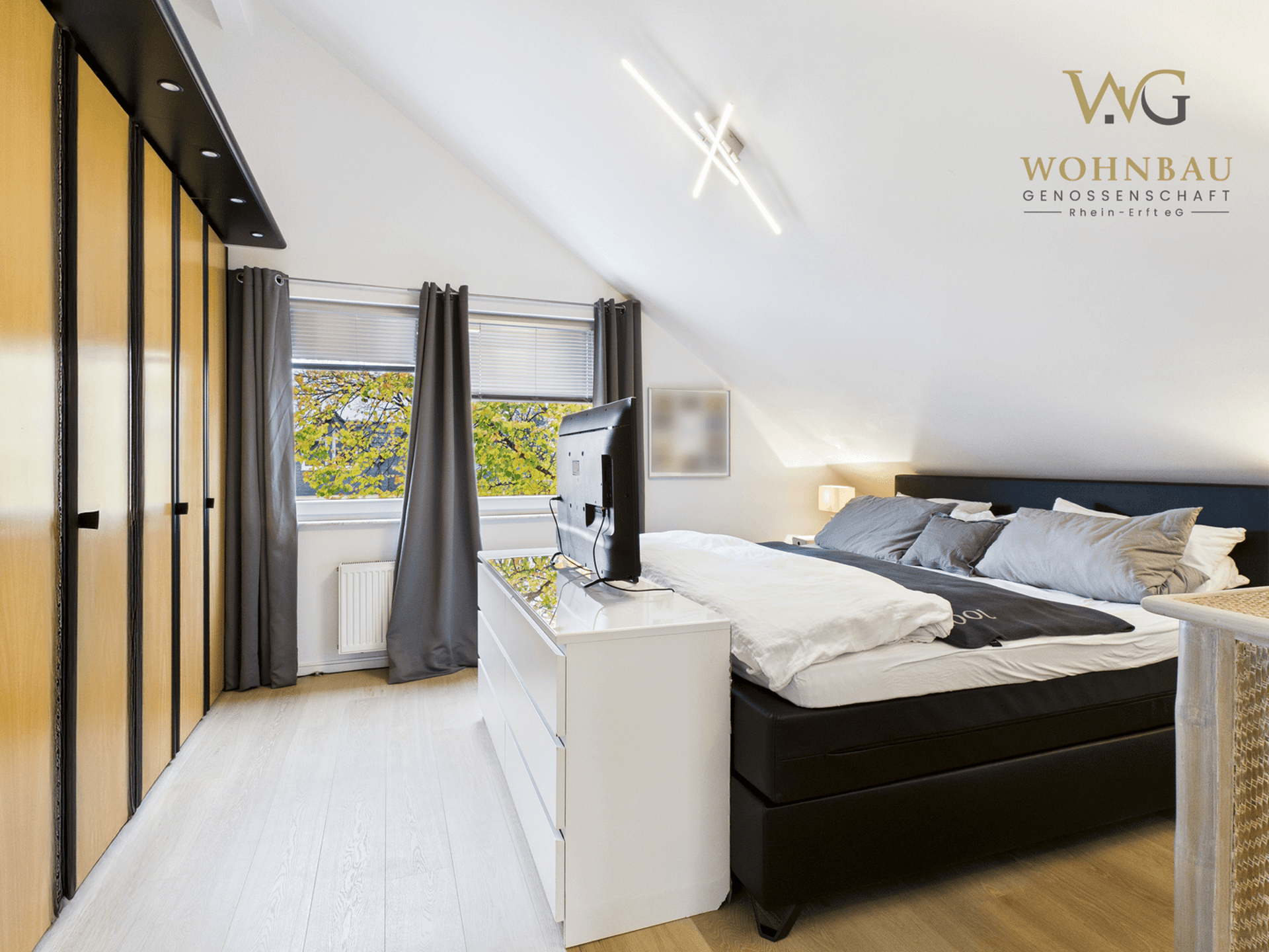 Dachgeschosswohnung in 50859 Köln mit 95 m² kaufen
