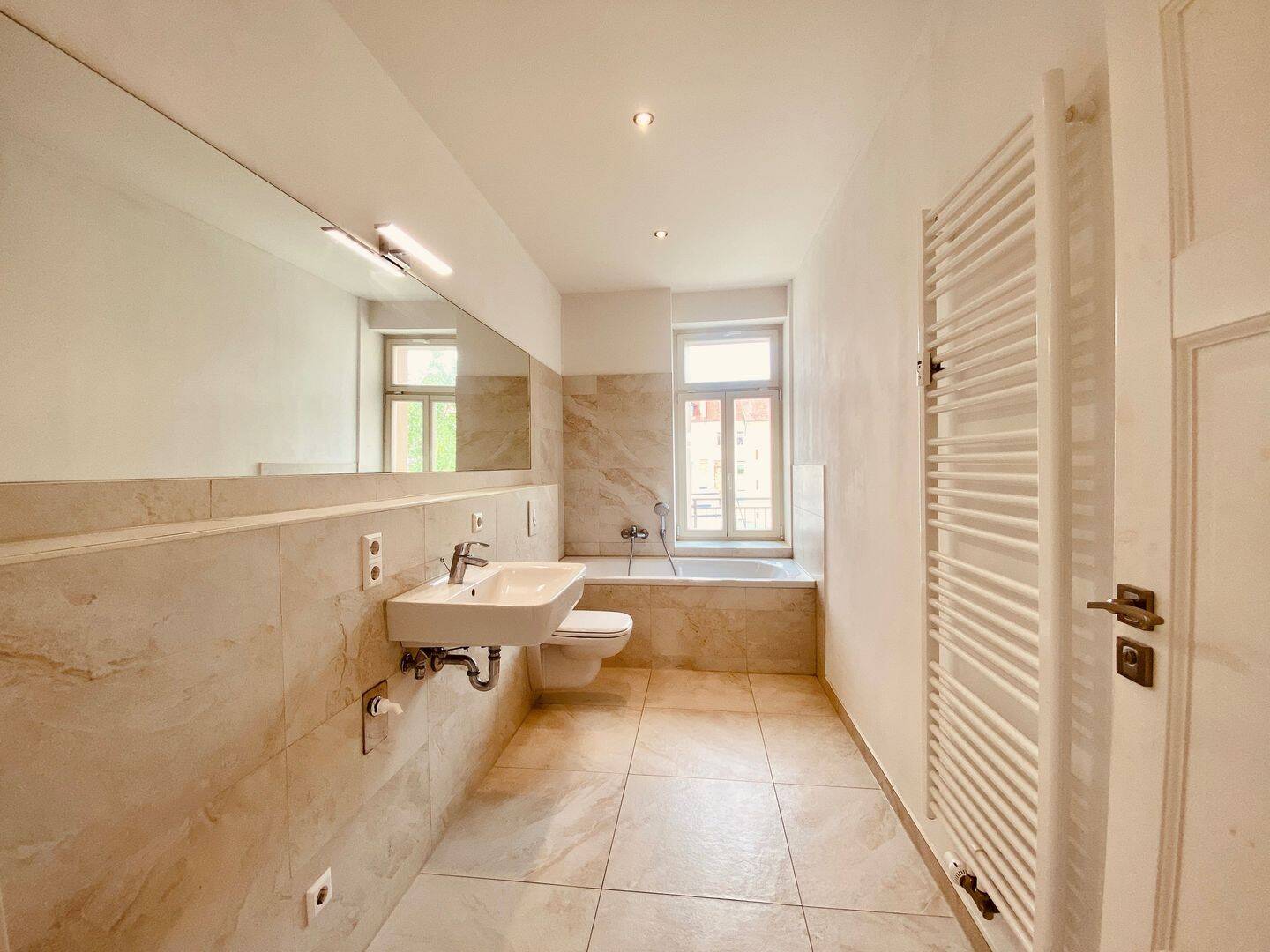 Charmante 2-Zimmer-Wohnung mit Balkon im sanierten Jugendstil-Denkmal - Leipzig-Lindenau – Leipzig – Vorschaubild 4
