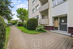 Lichtdurchflutete 3,5 Zimmer-Wohnung | 2 Balkone | Zentrumsnah und dennoch im Grünen – 70499 Stuttgart – Vorschaubild 3