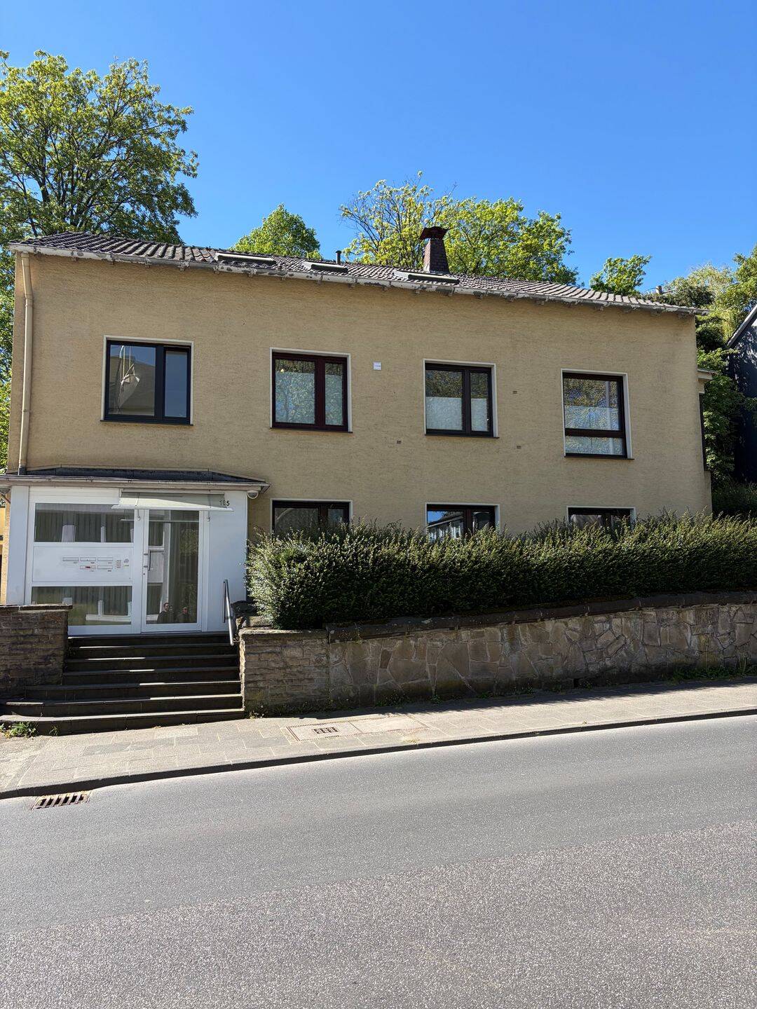 Moderne 2-Zimmer-Wohnung mit Terrasse in Wuppertal Elberfeld – Wuppertal – Vorschaubild 2