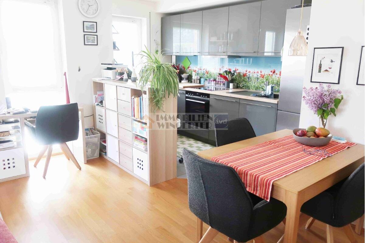 Freiwerdend : Traumhafter Seeblick, attraktive 2 Zimmer Wohnung mit Balkon und Lift – Regensburg – Vorschaubild 7