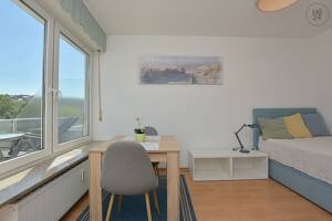 Schön möblierte Wohnung mit Balkon und Internet in Stuttgart Botnang – 70195 Stuttgart – Vorschaubild 9