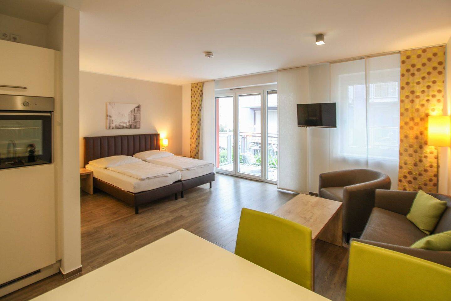 Sicheres Investment! Apartment mit Vermietungsservice im Top Zustand und 3% Rendite – Berlin – Bild 1 von 7