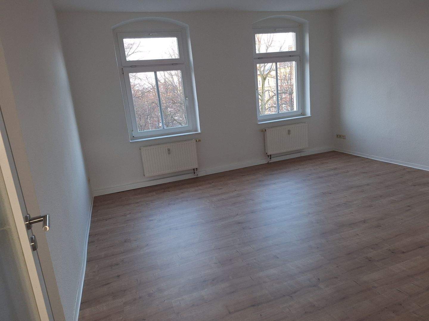 2-Raum-Wohnung mit Balkon in Citynähe – Chemnitz – Vorschaubild 4
