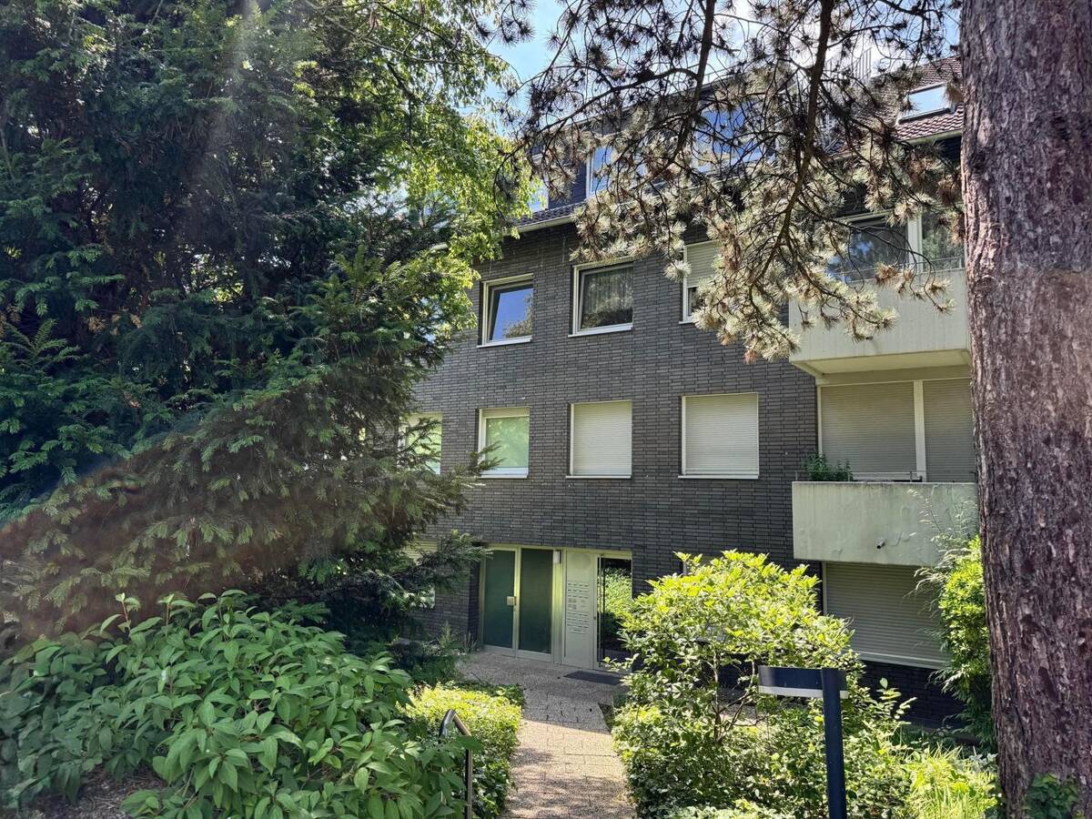 Diskrete Vermarktung - Hoch über den Rheinauen – 40489 Düsseldorf – Bild 1 von 9