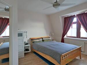 (EF1098_M) Dresden: Löbtau-Nord, preiswerte möblierte Wohnung in denkmalgeschützer Villa zur Zwischenmiete – 1159 Dresden – Vorschaubild 5