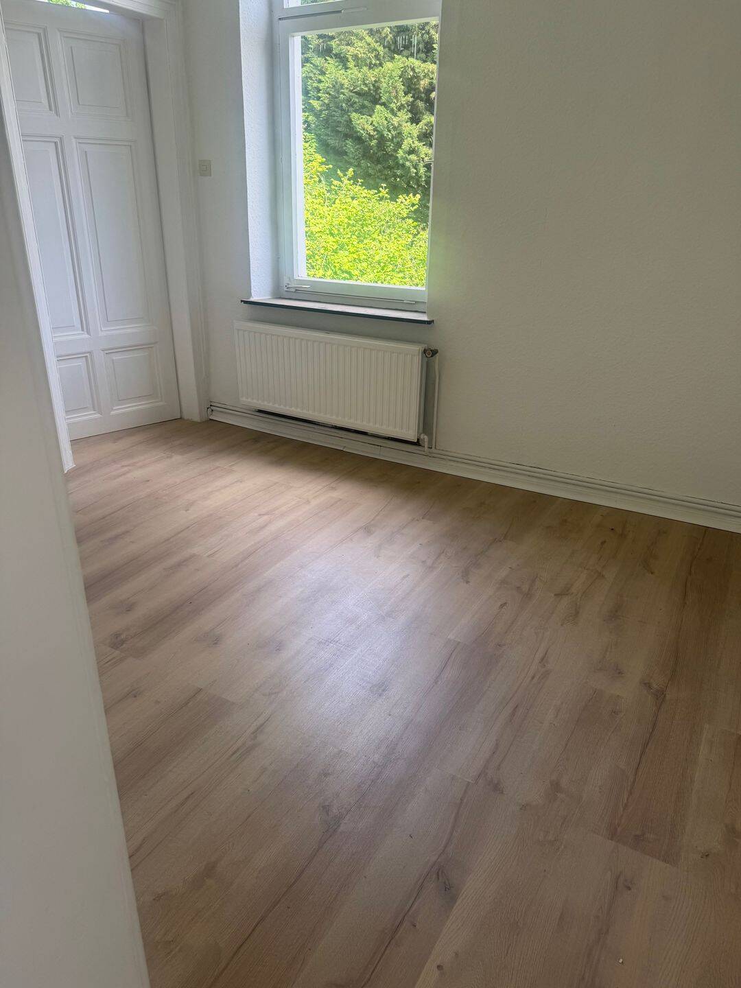 5 Zimmer Altbauwohnung in Groß-Buchholzer-Straße/Hannover – Hannover – Vorschaubild 3