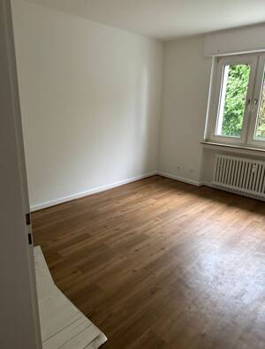 Renovierte 3- Zimmer- Erdgeschoßwohnung mit Garten in Essen- Bergerhausen! – 45136 Essen – Vorschaubild 9