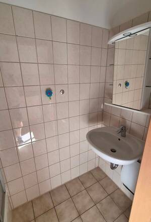 2 Raum Wohnung mit Balkon – 1157 Dresden – Vorschaubild 7