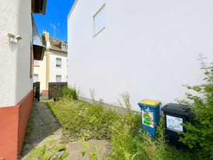 Charmante Doppelhaushälfte mit Potenzial - Ihr neues Zuhause in Frankfurt am Main – 65929 Frankfurt am Main – Vorschaubild 4