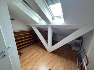 Möblierte Altbau-Dachsgeschosswohnung in optimaler Lage DD-Neustadt -Zentral – 1127 Dresden – Vorschaubild 9