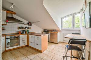3-Zimmer-Dachgeschosswohnung mit Südbalkon in gefragter Lage von Berlin-Pankow – 13156 Berlin – Vorschaubild 8