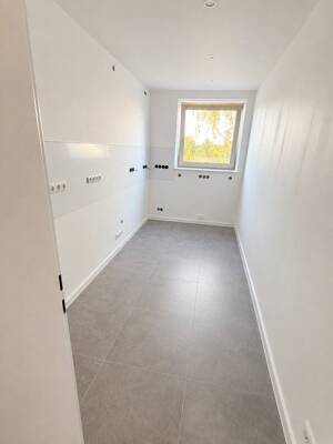 Wohnen am DIAKO - sanierte 2-Zimmer-Wohnung mit Balkon und Fernwärme – 28237 Bremen – Vorschaubild 2