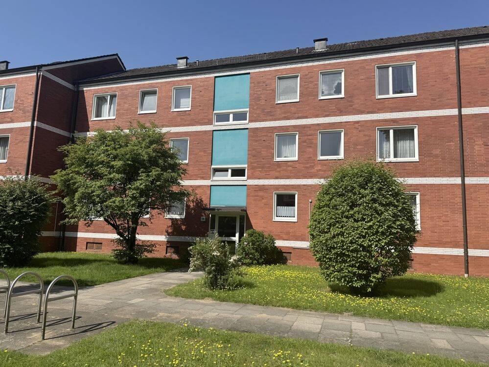 Sanierungsbedürftige 3,5 Zimmer Wohnung in ruhiger Lage von Hamburg-Sasel