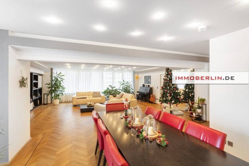 IMMOBERLIN.DE - Toplage Mitte! Großzügige Wohnung mit Loggien & exquisiten Ausstattungen – Berlin – Vorschaubild 2