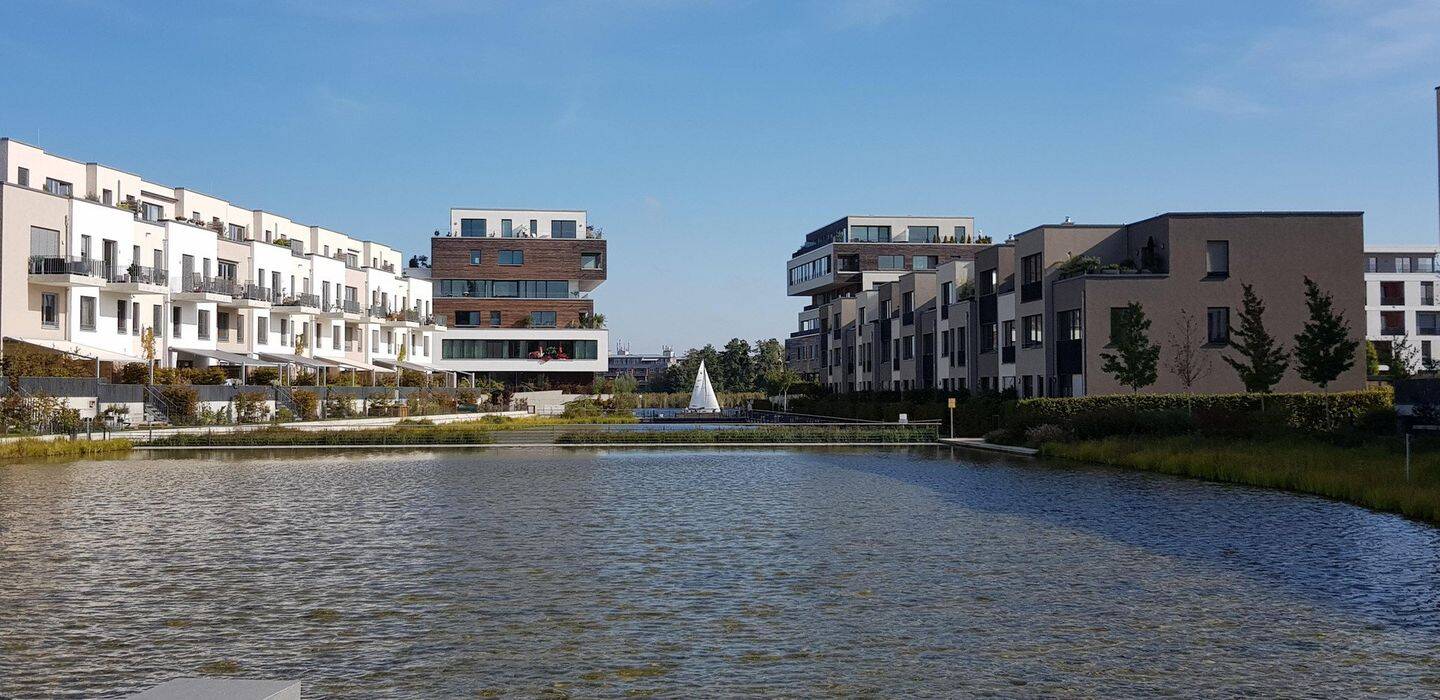 Perfekte Kapitalanlage: 2-Zi-Wohnung - mit Wasserblick & provisionsfrei – Berlin – Vorschaubild 2